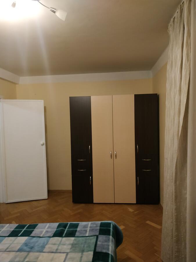 Дворец Украина Двухкомнатная Kiev Exterior foto